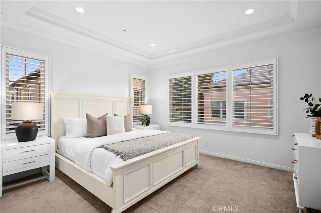 Irvine, California 92618, United States, 3 Bedrooms Bedrooms, ,3 BathroomsBathrooms,Residential,Active,130253