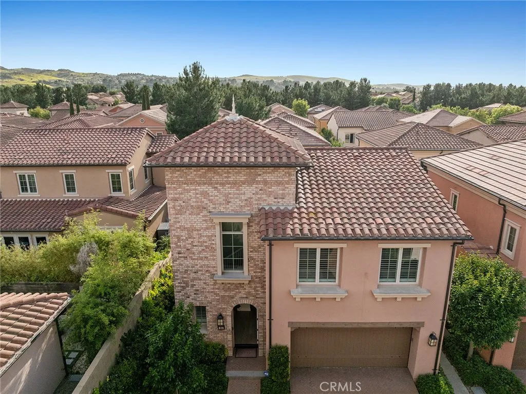 Irvine, California 92618, United States, 3 Bedrooms Bedrooms, ,3 BathroomsBathrooms,Residential,Active,130253