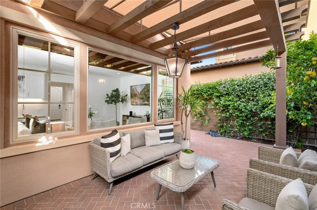 Irvine, California 92618, United States, 3 Bedrooms Bedrooms, ,3 BathroomsBathrooms,Residential,Active,130253