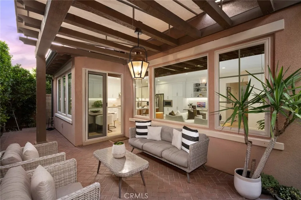 Irvine, California 92618, United States, 3 Bedrooms Bedrooms, ,3 BathroomsBathrooms,Residential,Active,130253