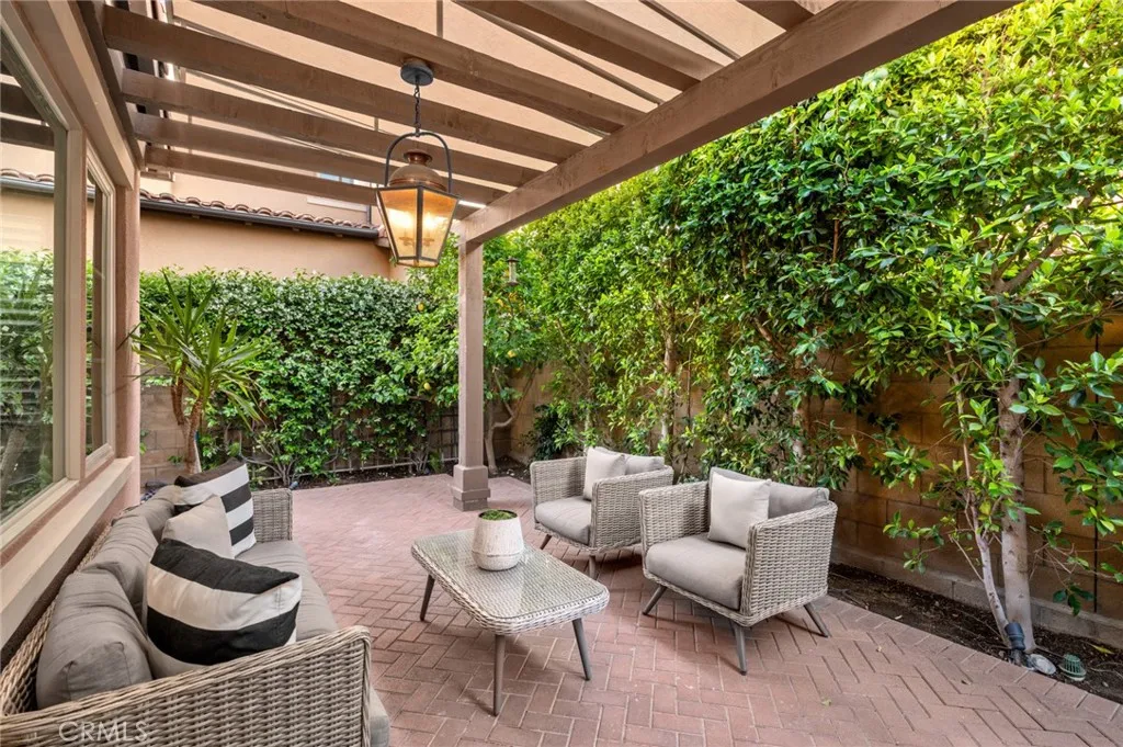 Irvine, California 92618, United States, 3 Bedrooms Bedrooms, ,3 BathroomsBathrooms,Residential,Active,130253