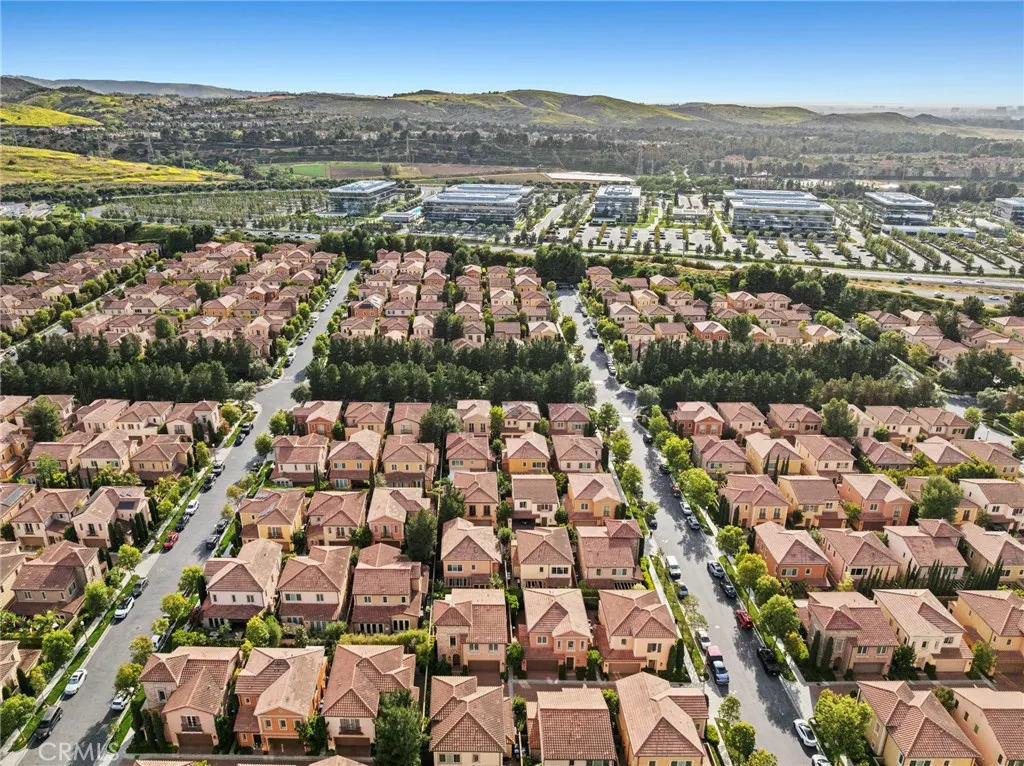 Irvine, California 92618, United States, 3 Bedrooms Bedrooms, ,3 BathroomsBathrooms,Residential,Active,130253