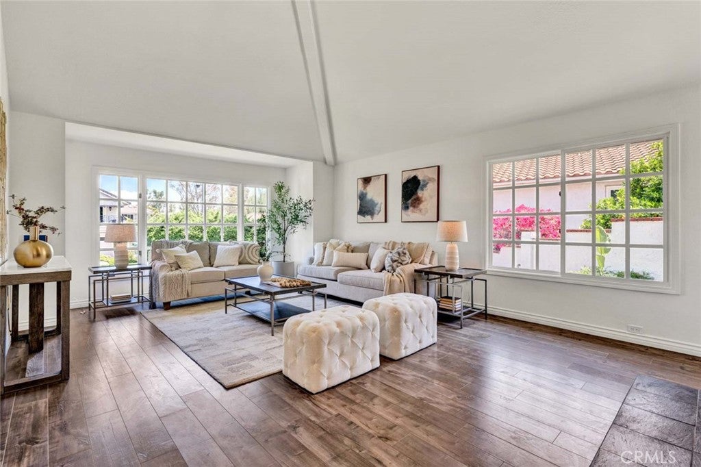 1052 Castlerock Lane