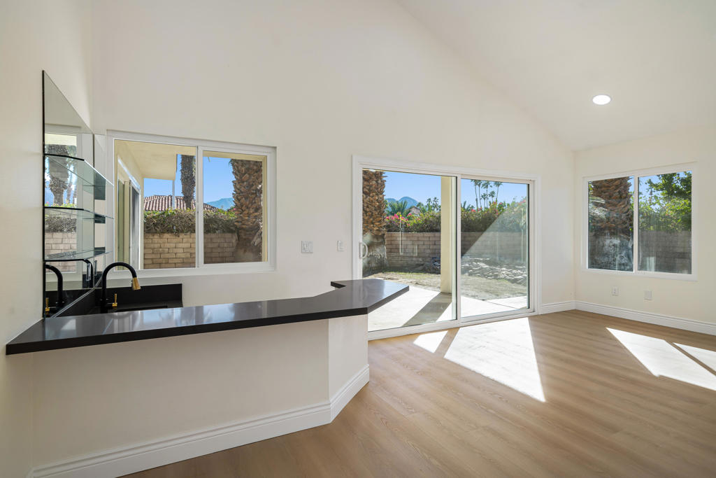 Desert Breezes - Residential