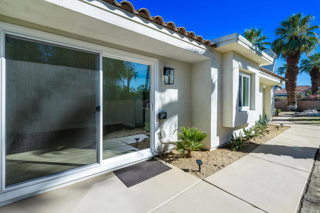Desert Breezes - Residential