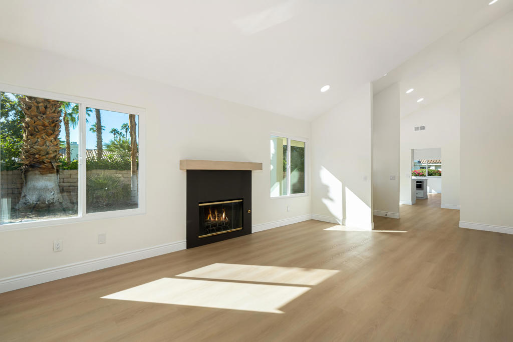 Desert Breezes - Residential