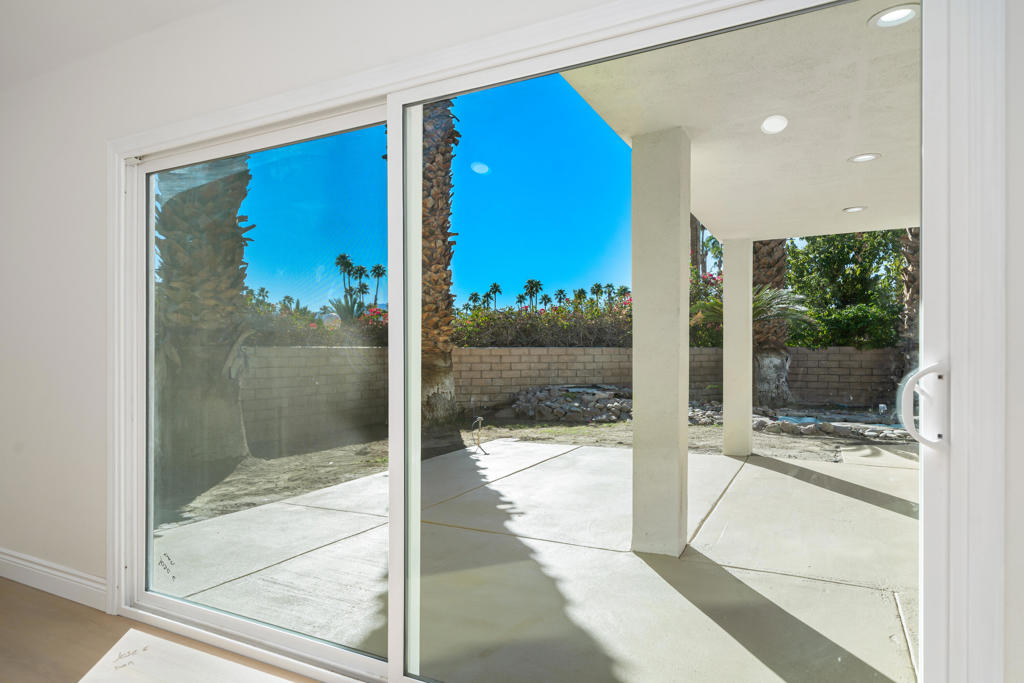 Desert Breezes - Residential