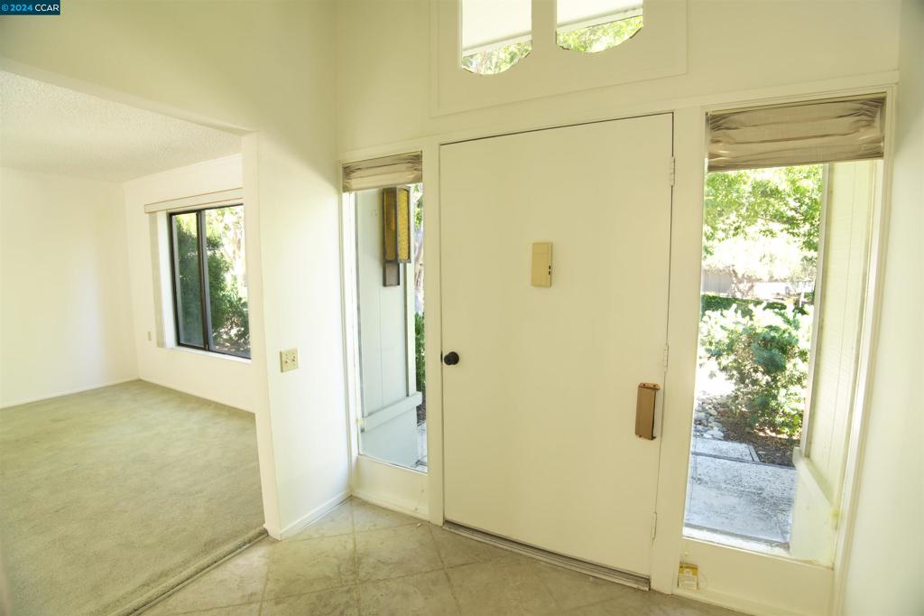 ROSSMOOR - Residential