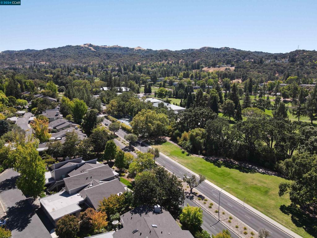 ROSSMOOR - Residential