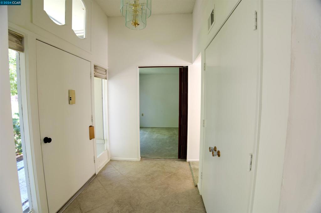 ROSSMOOR - Residential