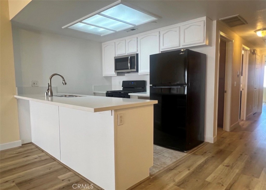 11620 Warner 526