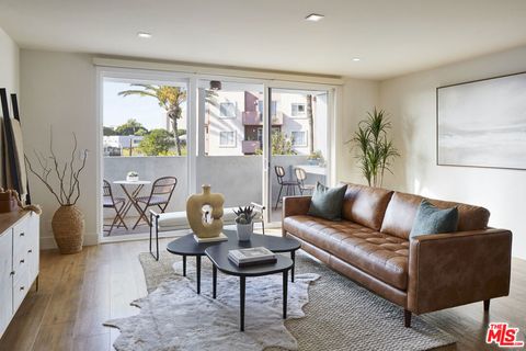 Photo of 12425 Texas Avenue #10, Los Angeles, CA 90025 (MLS # 26648229)