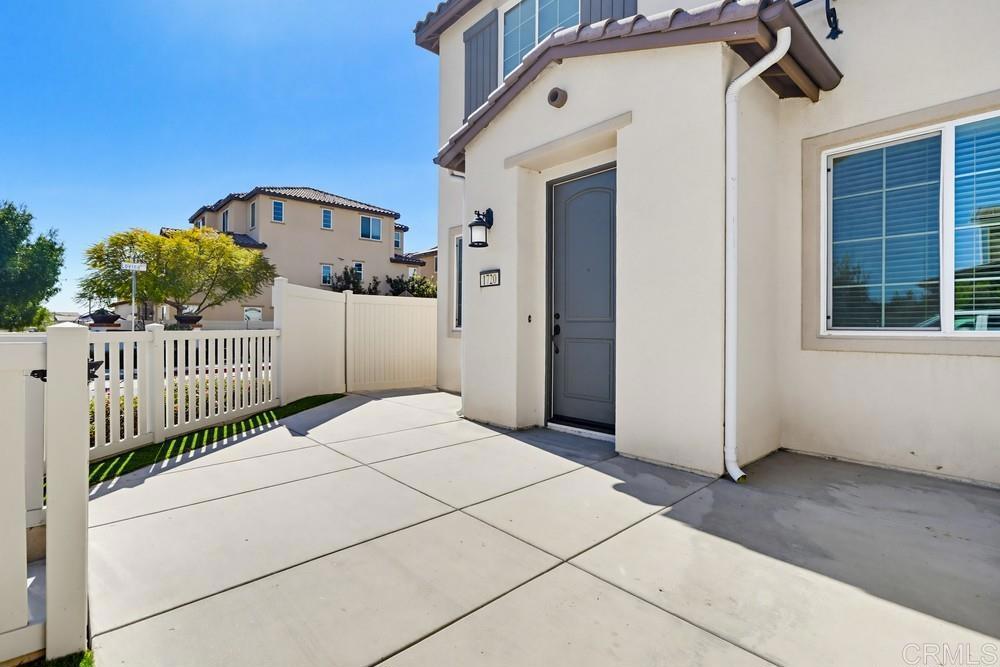 1720 Santa Ivy Ave