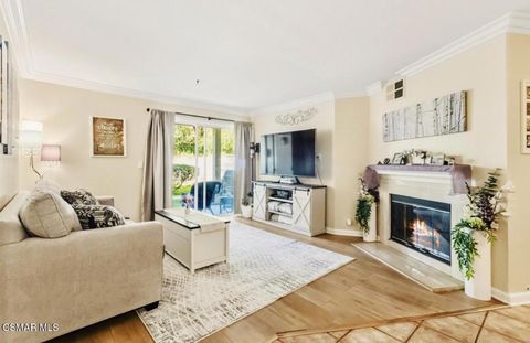 Photo of 5805 Oak Bend Lane #211, Oak Park, CA 91377 (MLS # 226002026)
