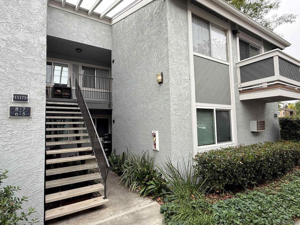 11175 Kelowna Rd 7