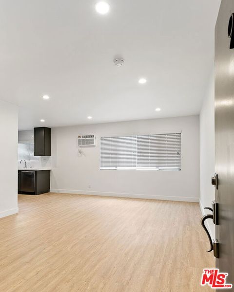 Photo of 3314 S MENTONE Avenue #9, Los Angeles, CA 90034 (MLS # 26841225)
