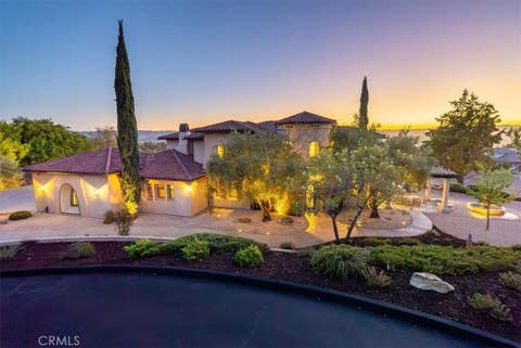 Photo of 1690 Burnt Rock WAY, Templeton, CA 93465 (MLS # NS26171998)