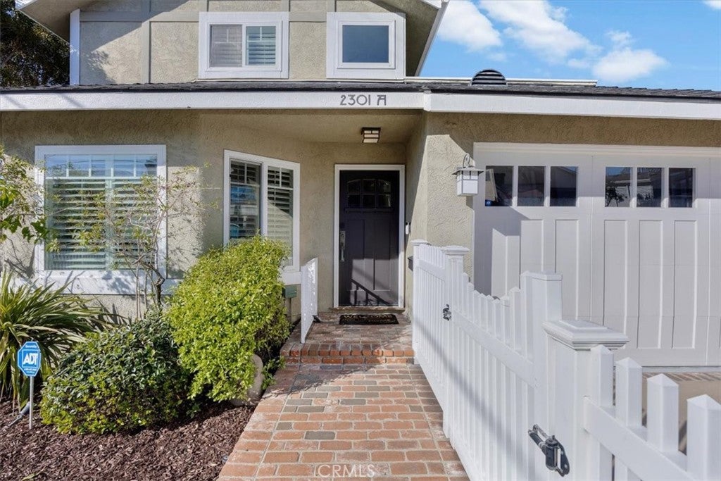 2301 Marshallfield A