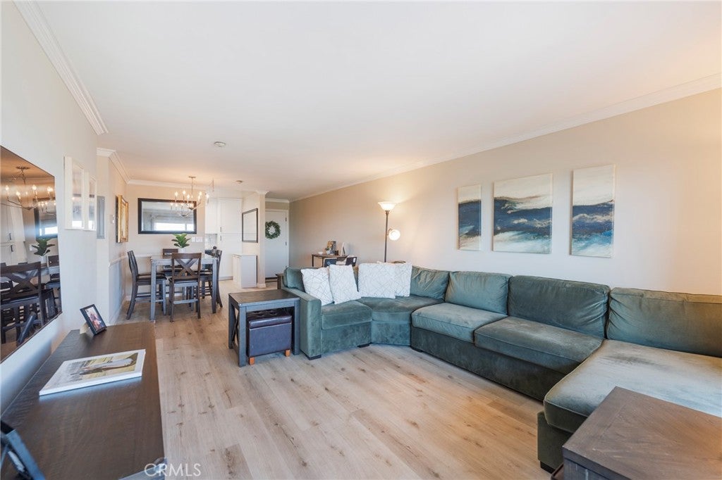 1108 Camino Real 407