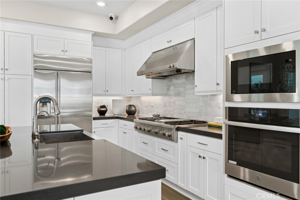 111 Spiral, Irvine CA 92618 - Photo 15