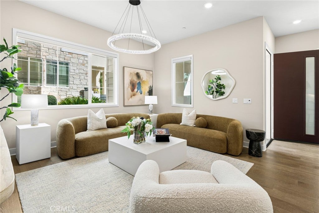 111 Spiral, Irvine CA 92618 - Photo 6