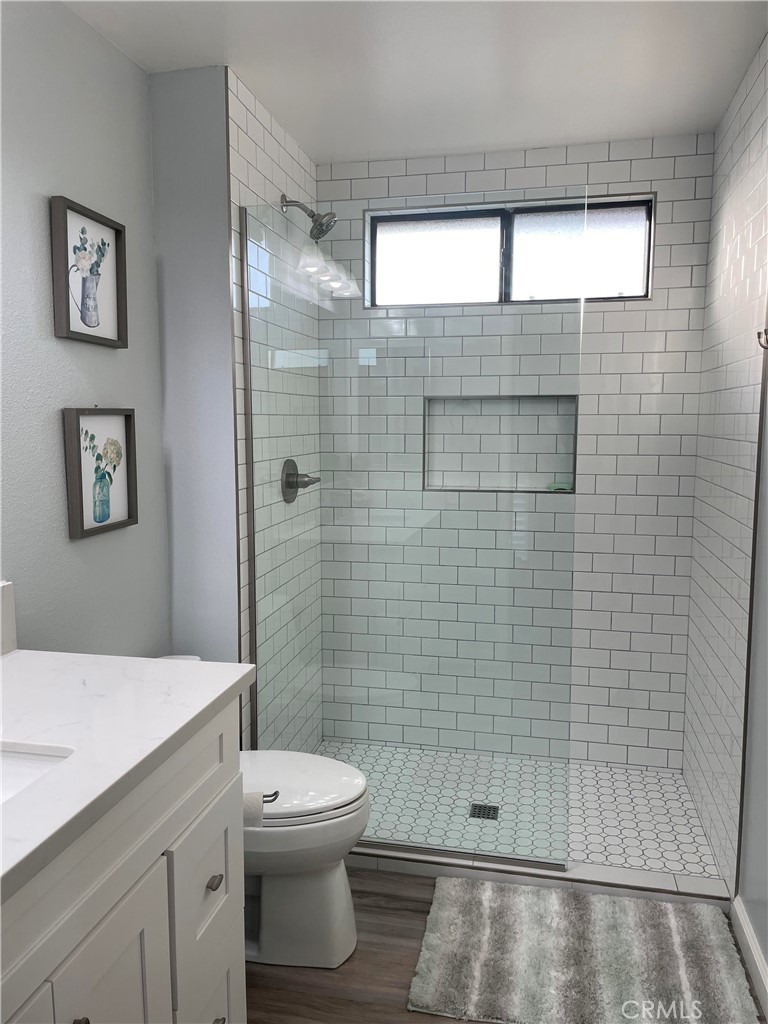 Palm Valley CC (32420) - Residential Lease