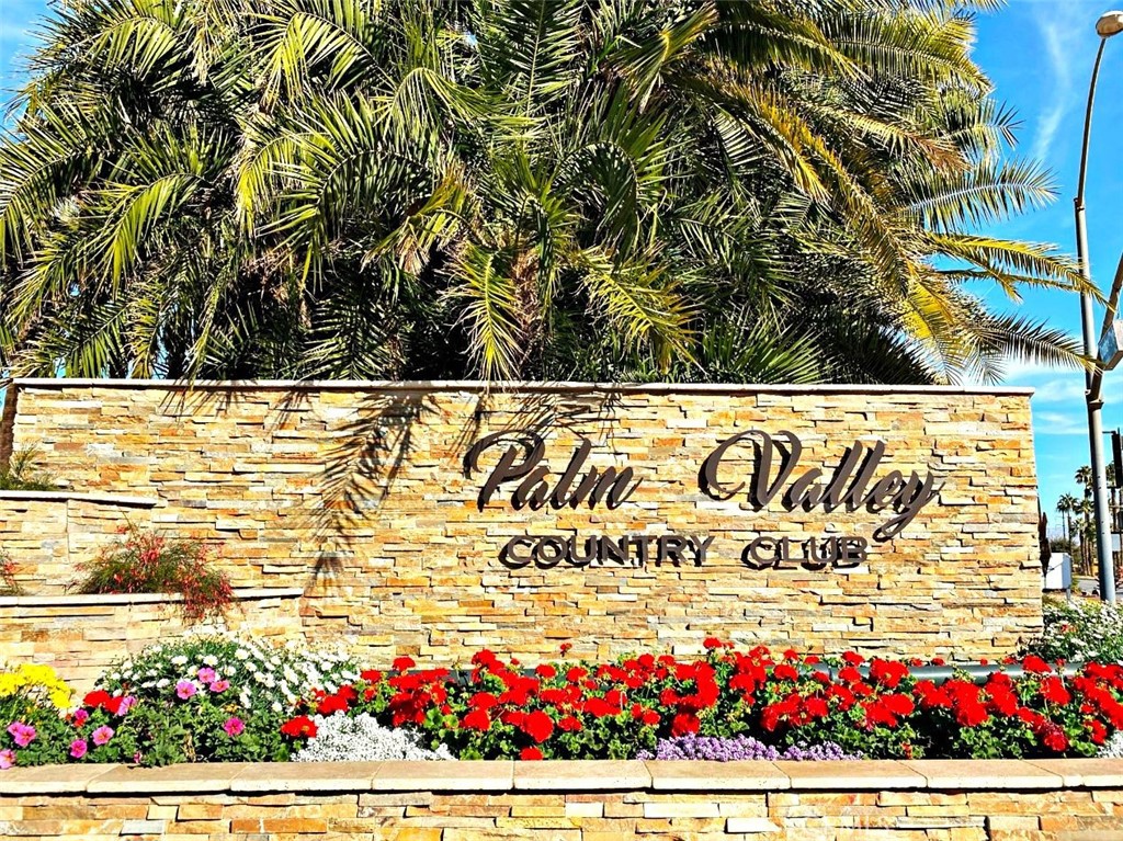 Palm Valley CC (32420) - Residential Lease