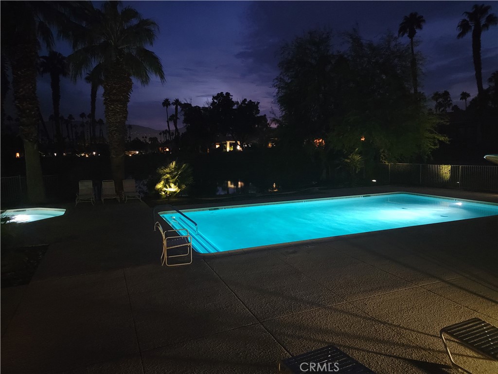 Palm Valley CC (32420) - Residential Lease