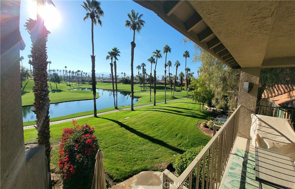 Palm Valley CC (32420) - Residential Lease