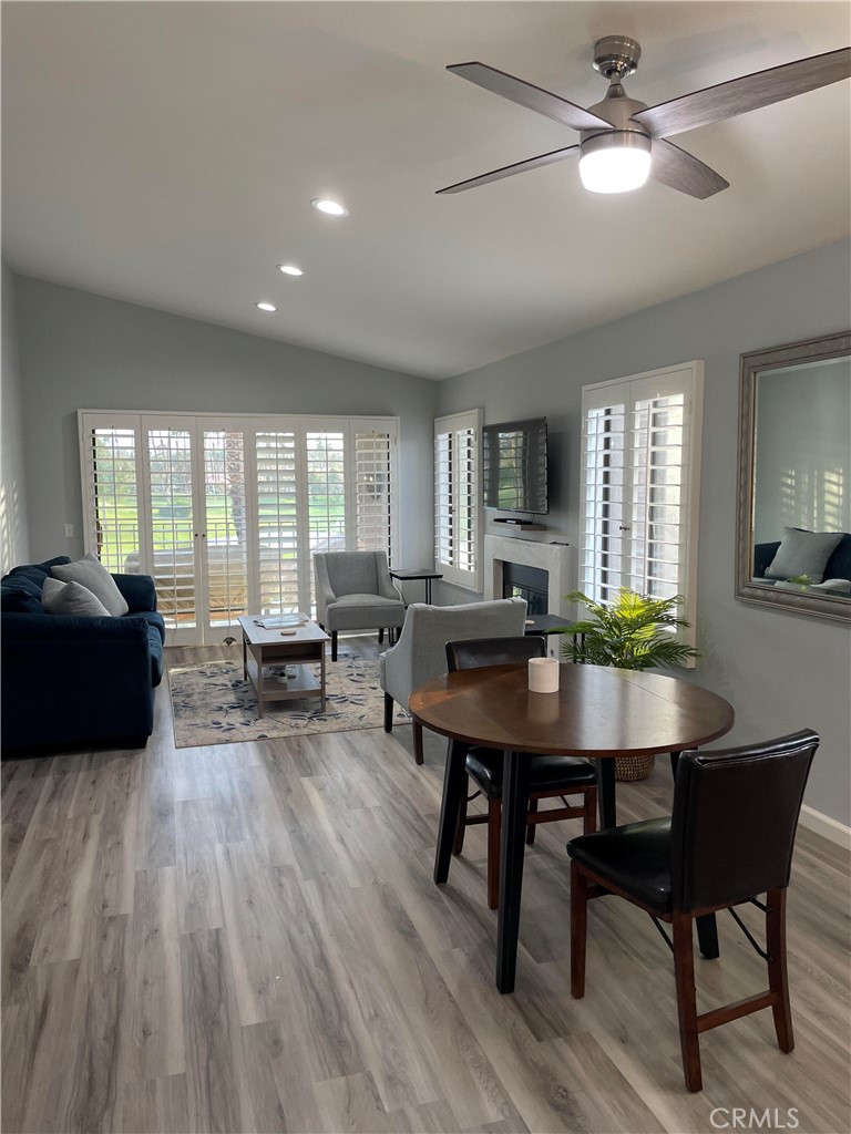 Palm Valley CC (32420) - Residential Lease