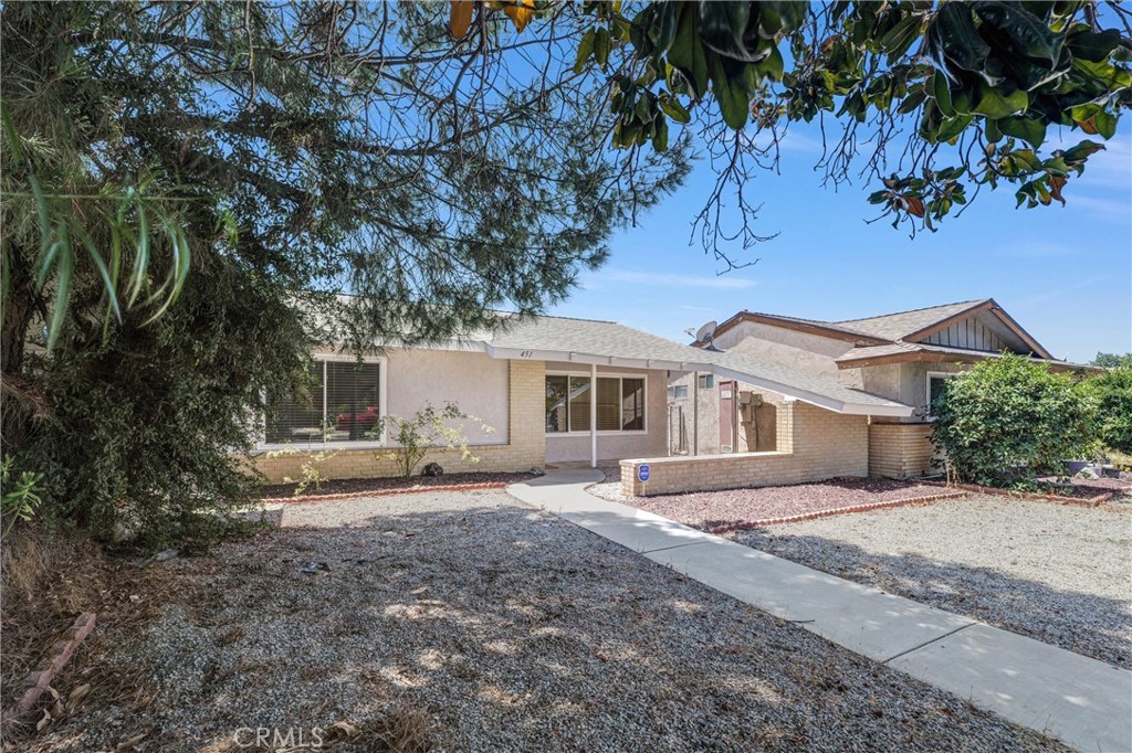 451 Magnolia Circle