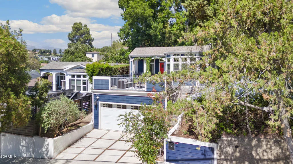 Los Angeles, California 90065, United States, 3 Bedrooms Bedrooms, ,2 BathroomsBathrooms,Residential,Active,196564