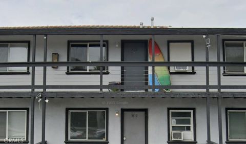 Photo of 3112 Washington Boulevard, Marina Del Rey, CA 90292 (MLS # SB25257957)