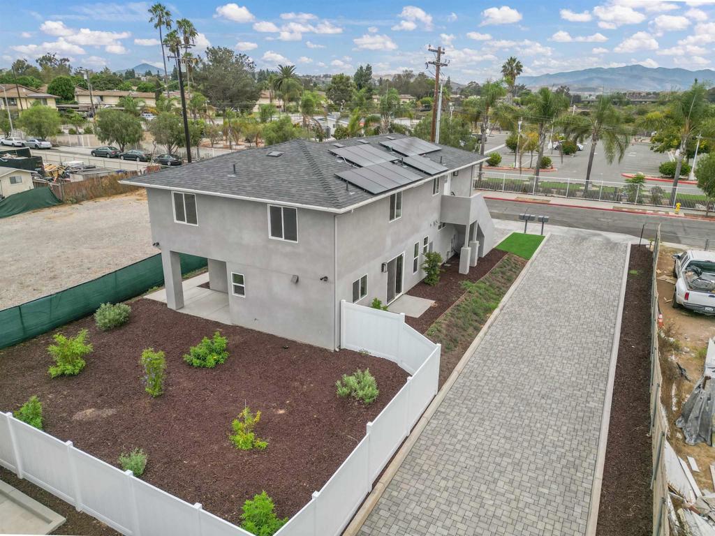 1835 Rios Avenue