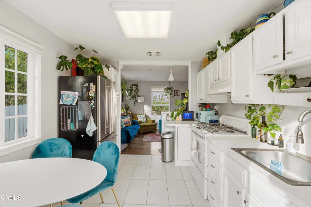 Sierra Madre, California 91024, United States, ,Residential,Active,251529