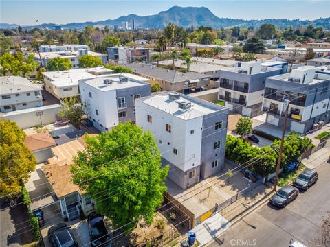 Photo of 5142 Riverton AVE #5144, North Hollywood, CA 91601 (MLS # BB26178932)
