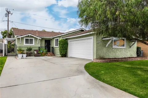12526 Chadwell Street, Lakewood, CA 90715 - MLS#: PW26017706
