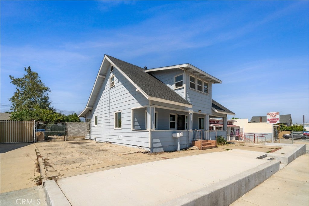 745 E Holt Blvd, Ontario, CA 91761