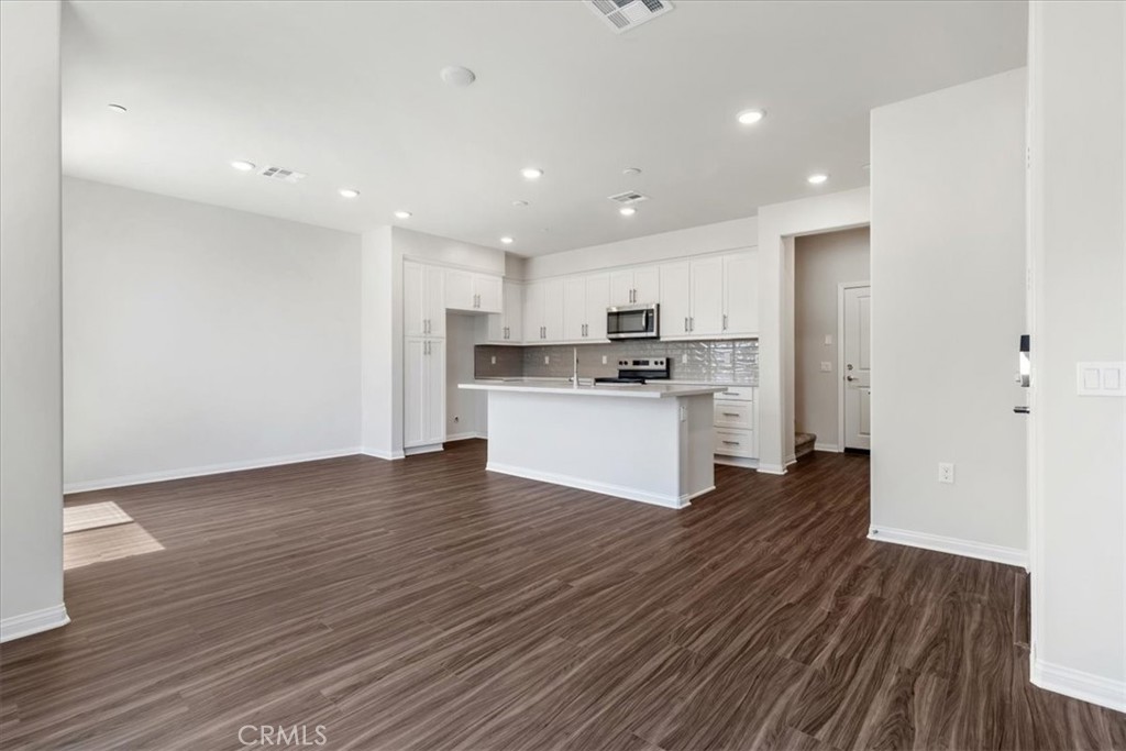 1402 Rue Court