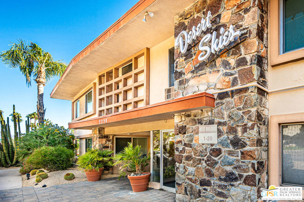 Desert Skies - Residential