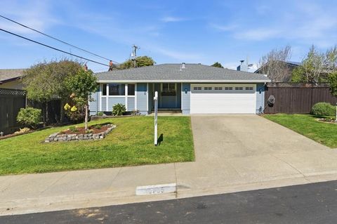 Photo of 2755 Shannon Drive, South San Francisco, CA 94080 (MLS # ML82039399)