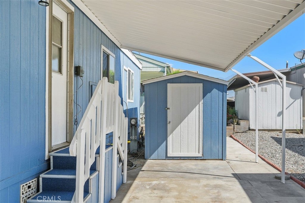 1456 E Philadelphia St Spc 402