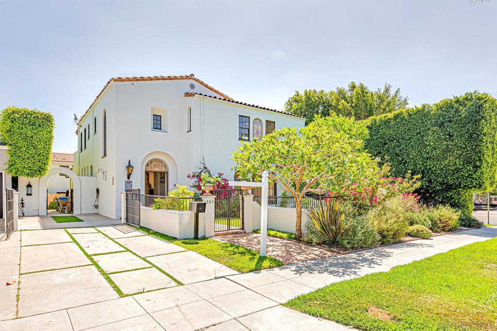 268 S Arden Blvd.