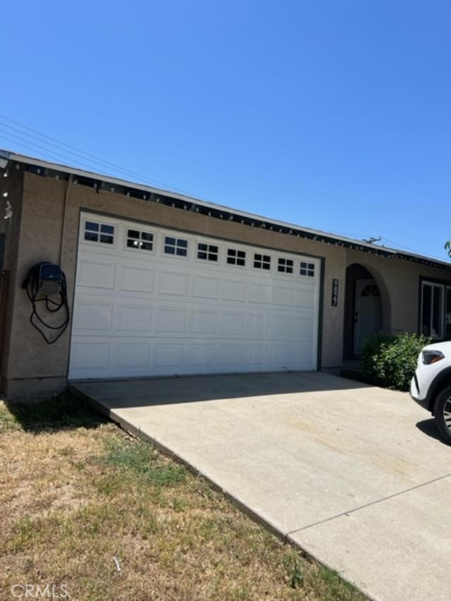 9827 Estacia Court