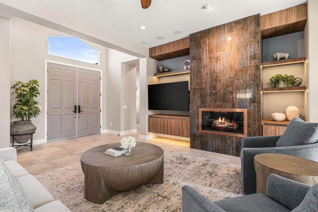 3 Monet Court