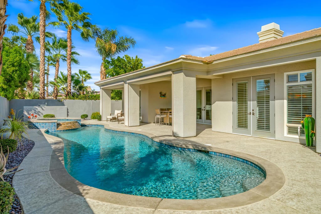 3 Monet Court