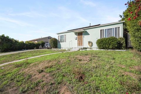 Photo of 5612 Gables Street St, Paradise Hills, CA 92139 (MLS # PTP2508988)