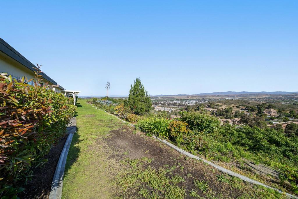 3902 N Vista Campana 22