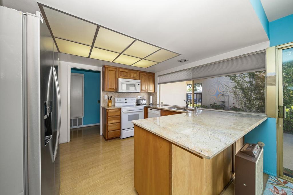 3902 N Vista Campana 22