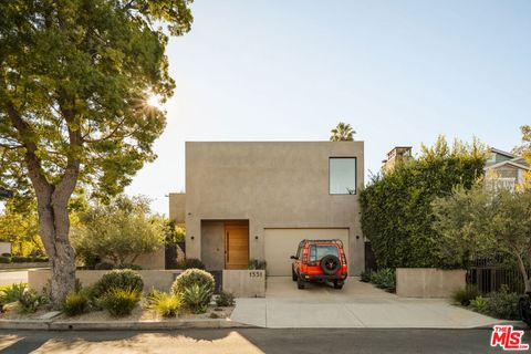 Photo of 1531 Louella Avenue, Venice, CA 90291 (MLS # 26661043)